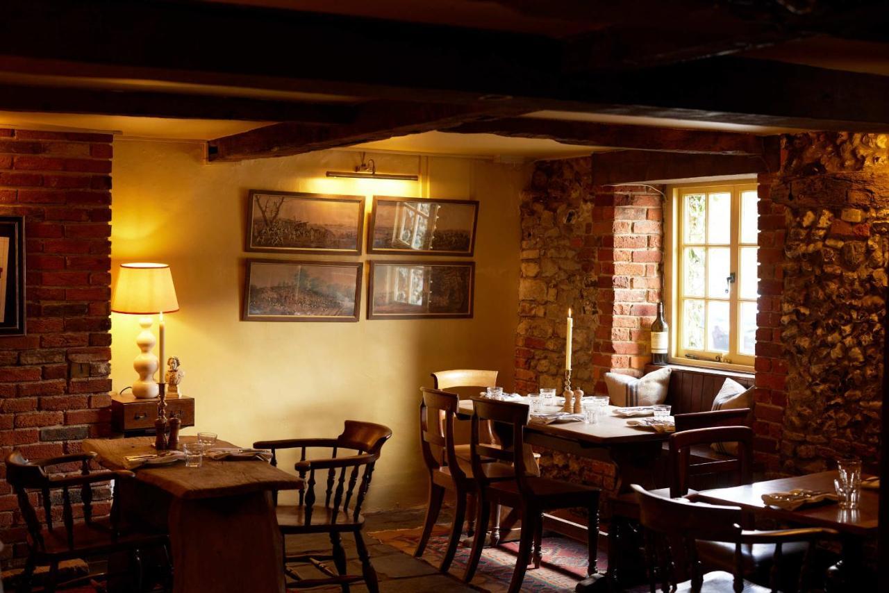 The Queen'S Head Broad Chalke Luaran gambar