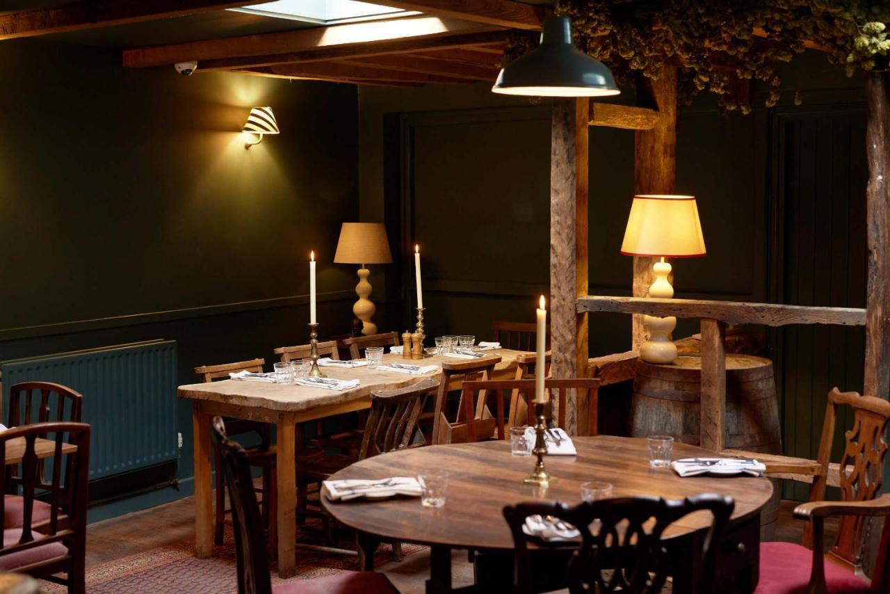 The Queen'S Head Broad Chalke Luaran gambar