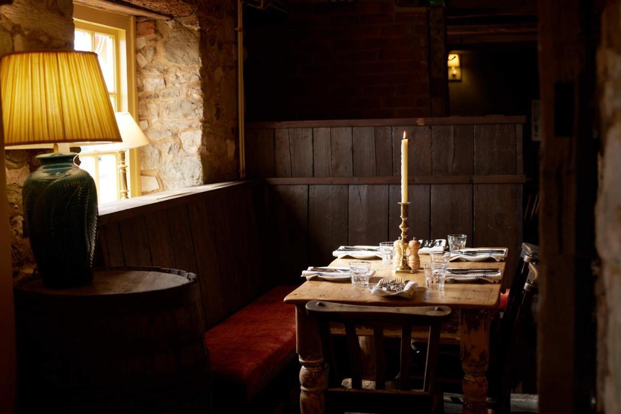 The Queen'S Head Broad Chalke Luaran gambar